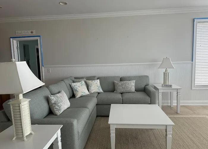 Southern Charm Of Holden Beach