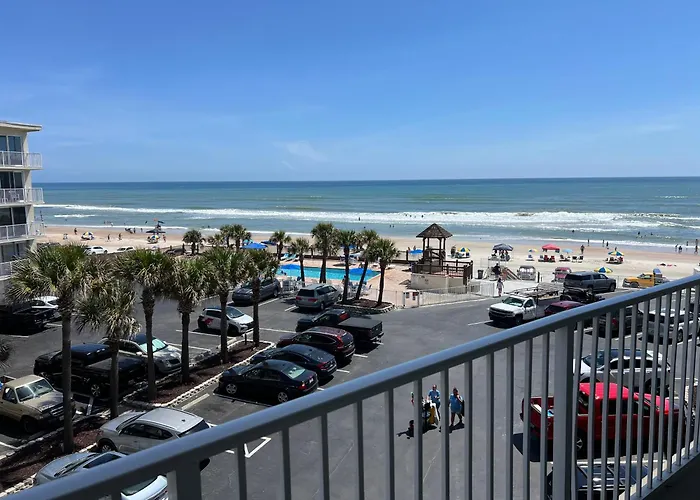 Oceanfront Oasis Aparthotel Daytona Beach