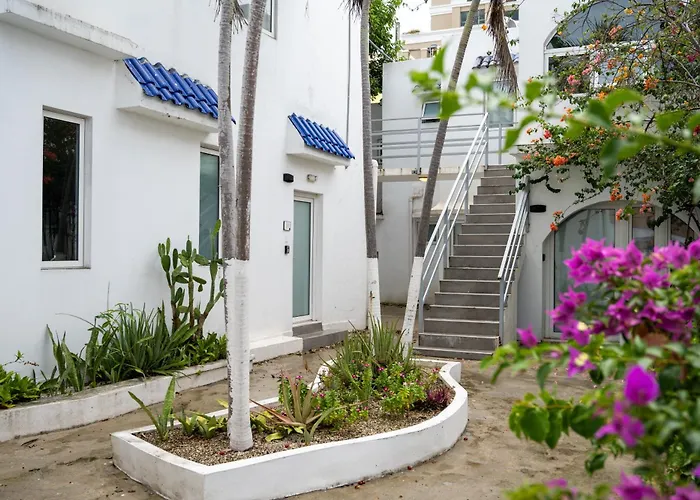La Mona Loiza Apartment Complex By Stay With Bear San Juan