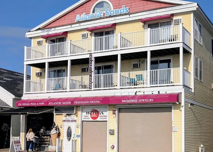 Atlantic Sands Hampton