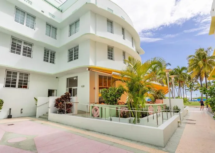 Luxury Large 1Br At The Carlyle Sobe Sleeps 4 Villa Miami Beach