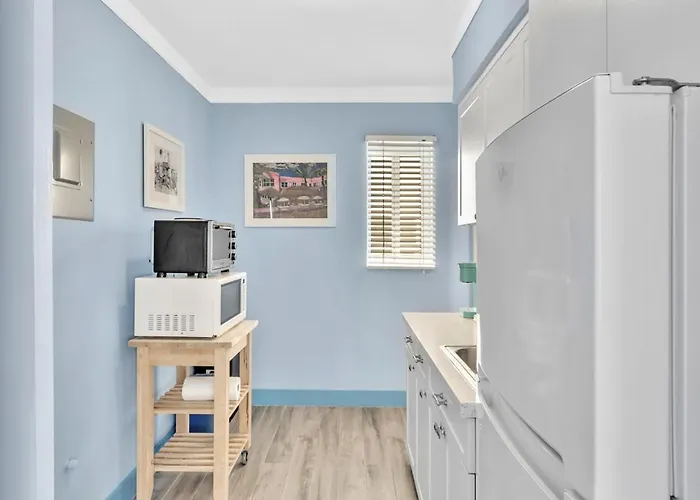 Walkabout 6 Suite On Hollywood Beach With Ocean Views
