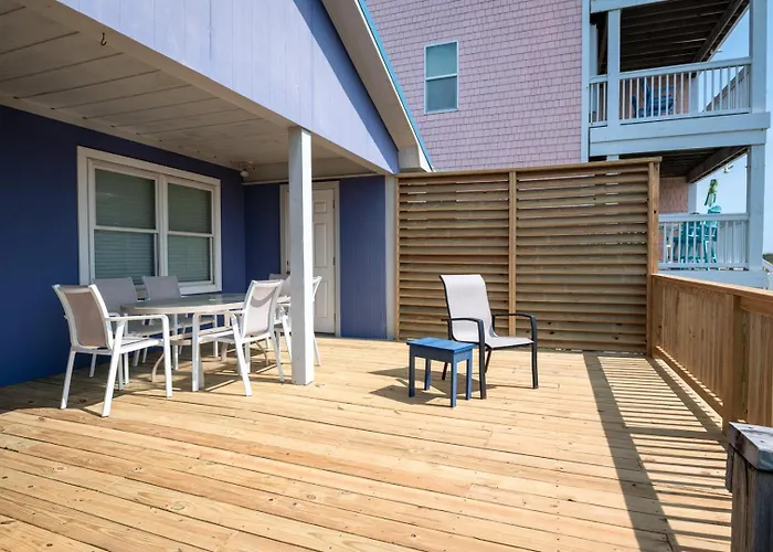 Oceanfront Carolina Beach House - Dogs Allowed -Near Boardwalk