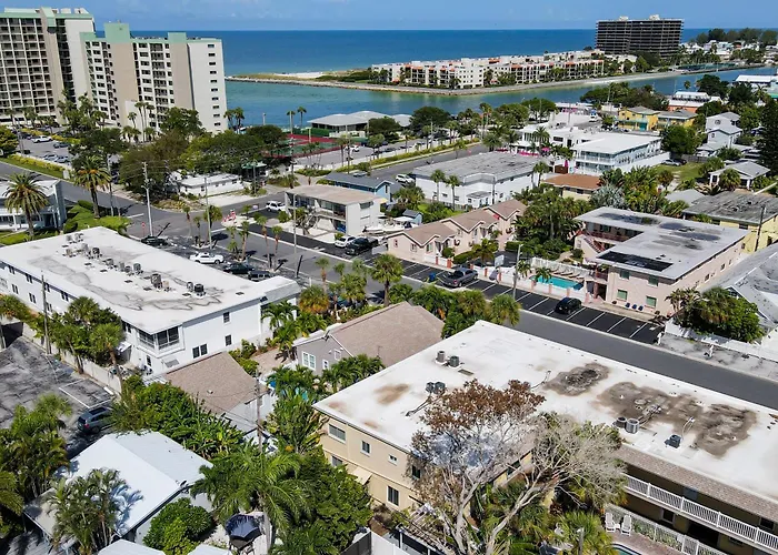 Waves Unit 20 Villa St. Pete Beach