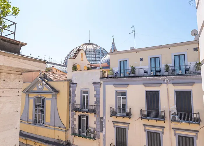 Casa Brigida Rooms - B&B Napoli Centro