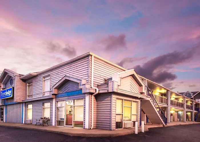 Travelodge By Wyndham Virginia Beach Bay Beach