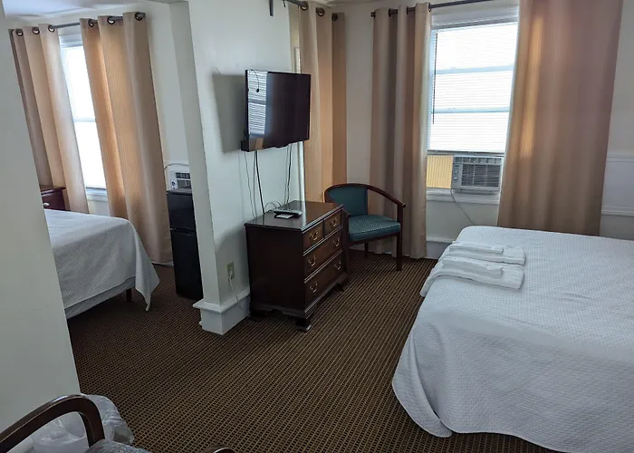 Atlantic Sands Hampton