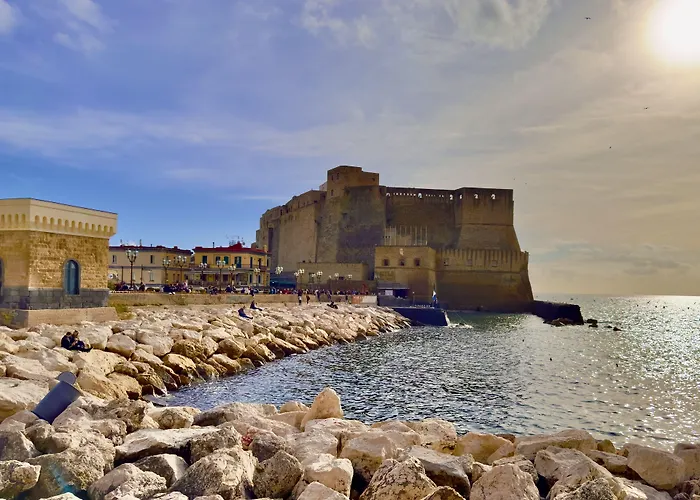 Palazzo Chiatamone Hotel Naples