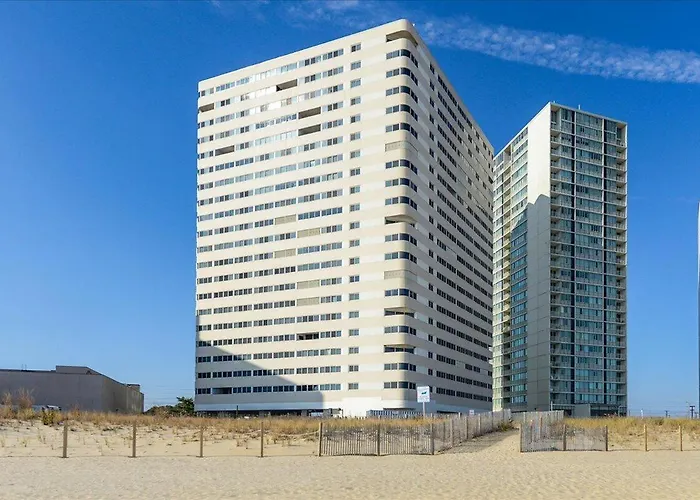 Beautiful Views From This 2 Bedroom Atlantis Condo With Outdoor Pool! Ocean City