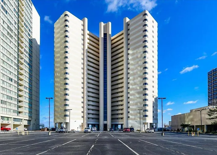 Beautiful Views From This 2 Bedroom Atlantis Condo With Outdoor Pool! Ocean City