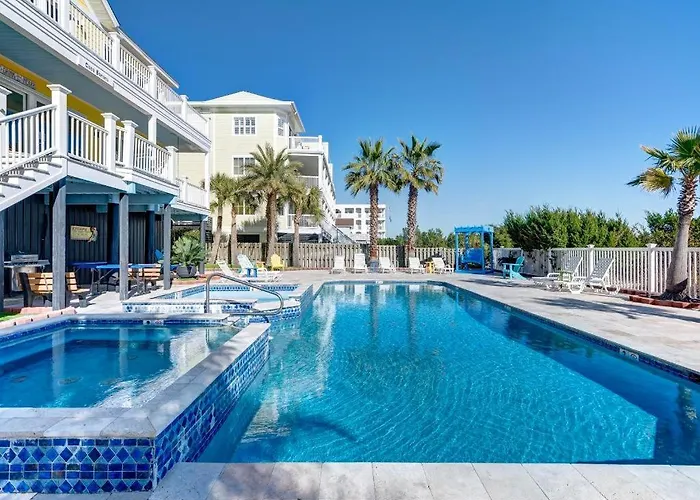Casa Banana Oceanfront On Ocean Blvd, 6 Bd, Sleeps 20, Pool,Hot Tub, Elevator Villa Isle of Palms