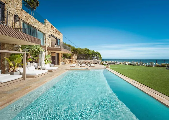 Casa Di Pietra By Stay Awhile Villas Malibu