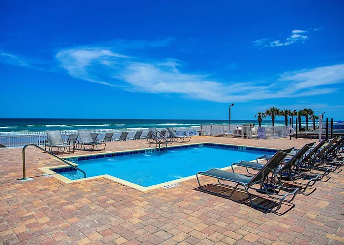Beach House Inn - Beach Access Open Daytona Beach