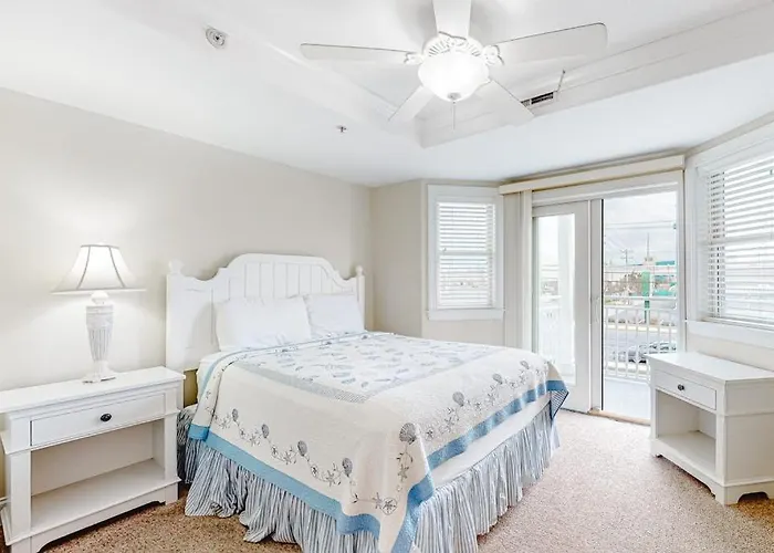 4100 Coastal #102 Villa Ocean City
