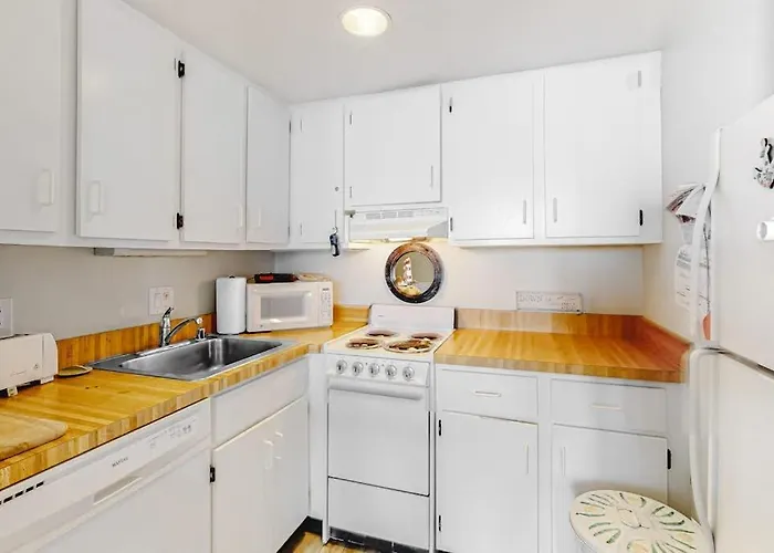 Golden Sands 605 Ocean City