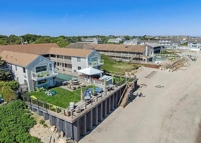 The Corsair & Cross Rip Oceanfront Motel Dennisport