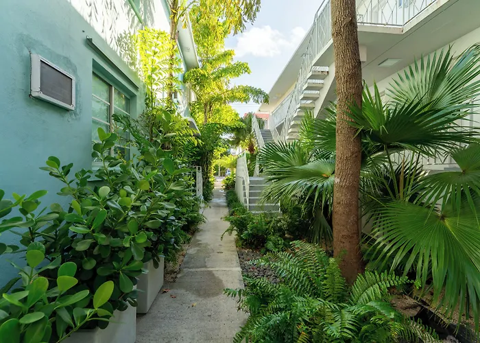 Praia Hotel Boutique & Apartments Miami Beach