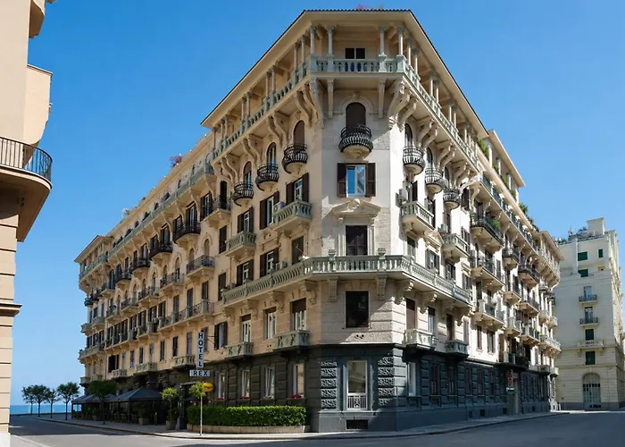 Rex Lifestyle Hotel Naples