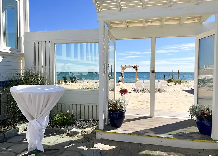 By The Sea Guests Bed & Breakfast And Suites Dennisport
