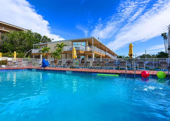 Plaza Beach Hotel - Beachfront Resort St. Pete Beach